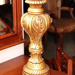 Table lamp